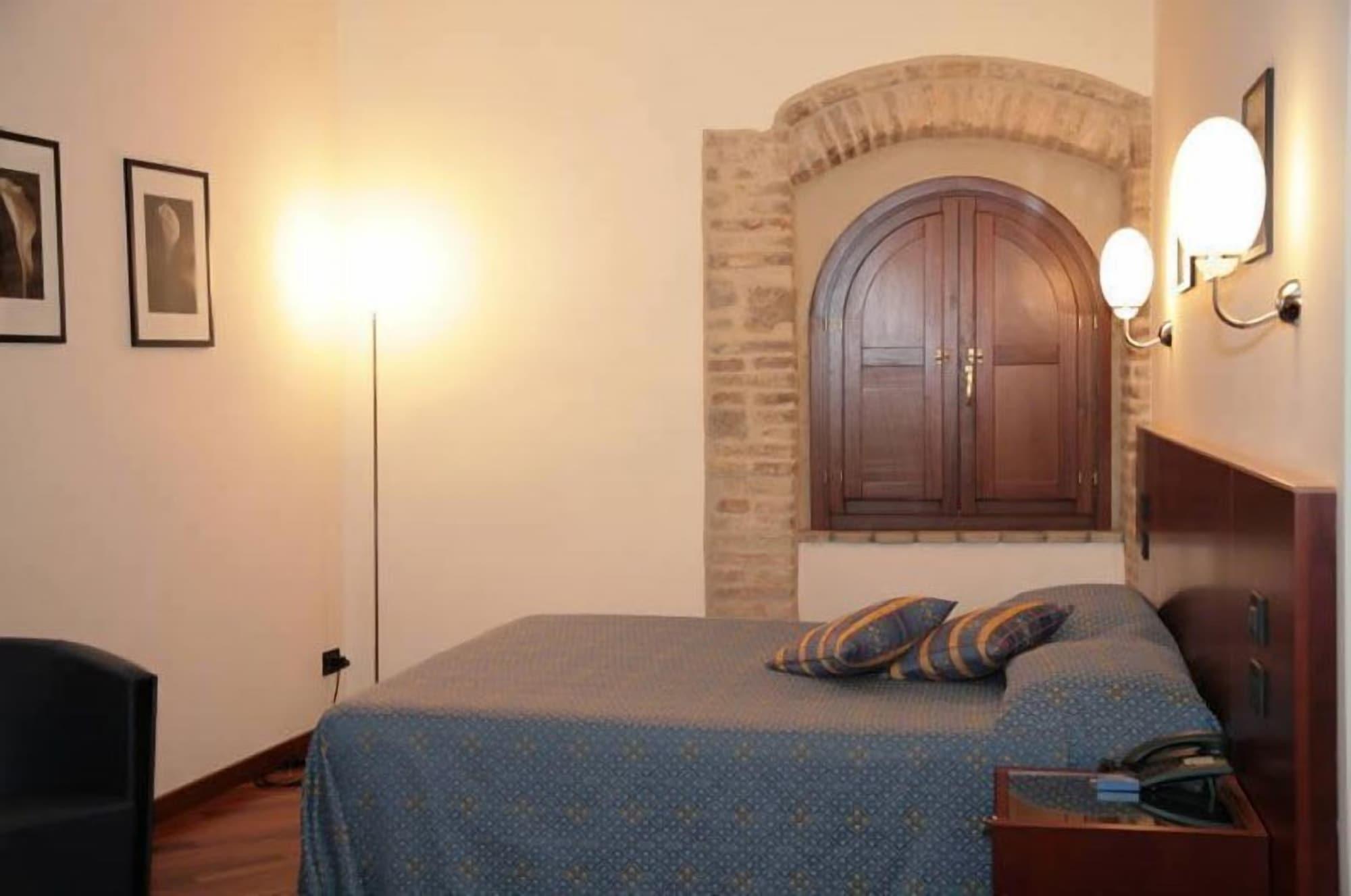 Relais La Corte Di Bettona Εξωτερικό φωτογραφία