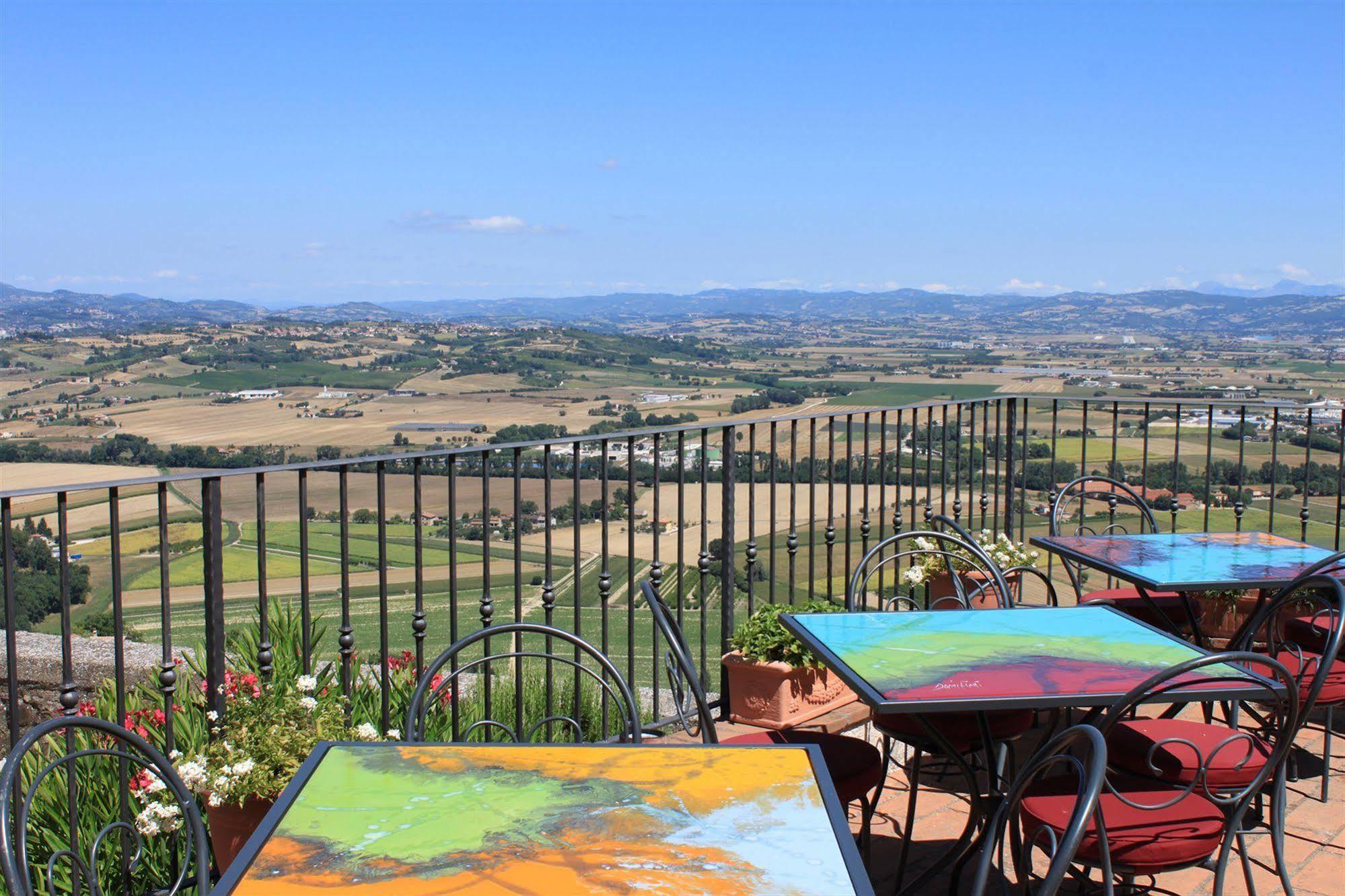 Relais La Corte Di Bettona Εξωτερικό φωτογραφία