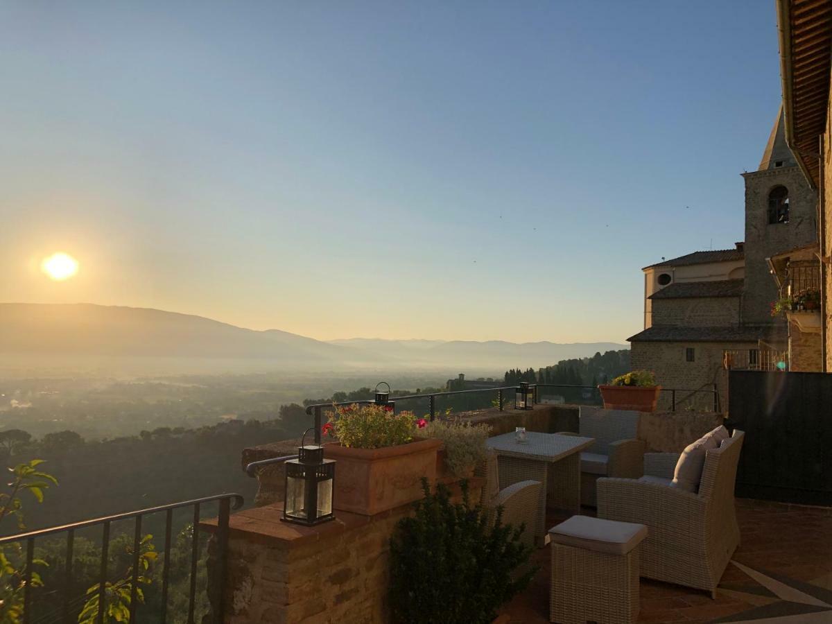 Relais La Corte Di Bettona Εξωτερικό φωτογραφία
